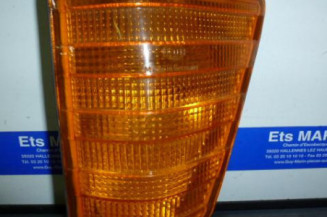 Optique avant secondaire gauche (feux)(clignotant) MERCEDES SERIE L 602 Photo n°1