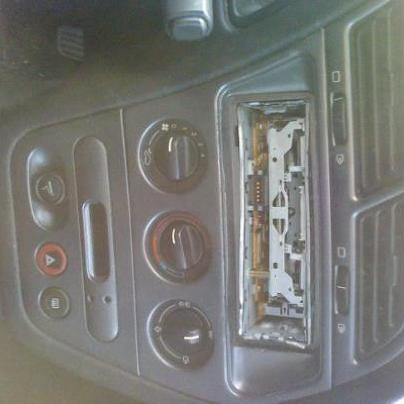 Bloc ABS (freins anti-blocage) PEUGEOT 306 Photo n°7