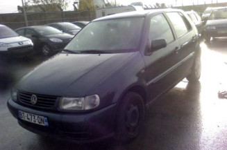 Renfort pare choc arriere (traverse) VOLKSWAGEN POLO 3 Photo n°1