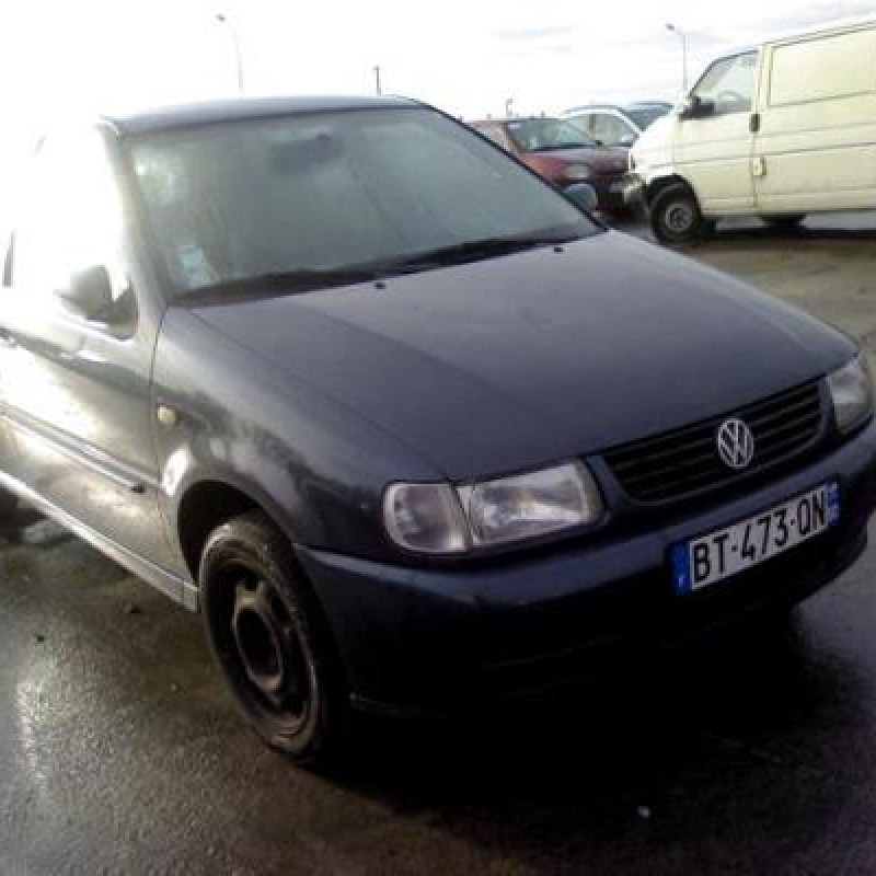 Renfort pare choc arriere (traverse) VOLKSWAGEN POLO 3 Photo n°2