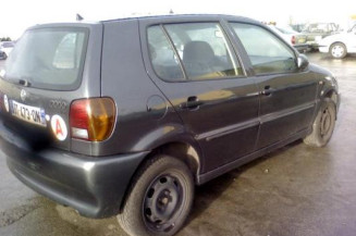 Renfort pare choc arriere (traverse) VOLKSWAGEN POLO 3