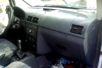 Optique avant principal gauche (feux)(phare) FORD TRANSIT CONNECT 1