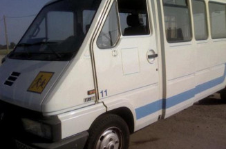 Porte avant droit RENAULT MASTER 1 Photo n°1