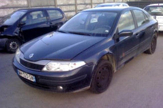 Calandre RENAULT LAGUNA 2 Photo n°1
