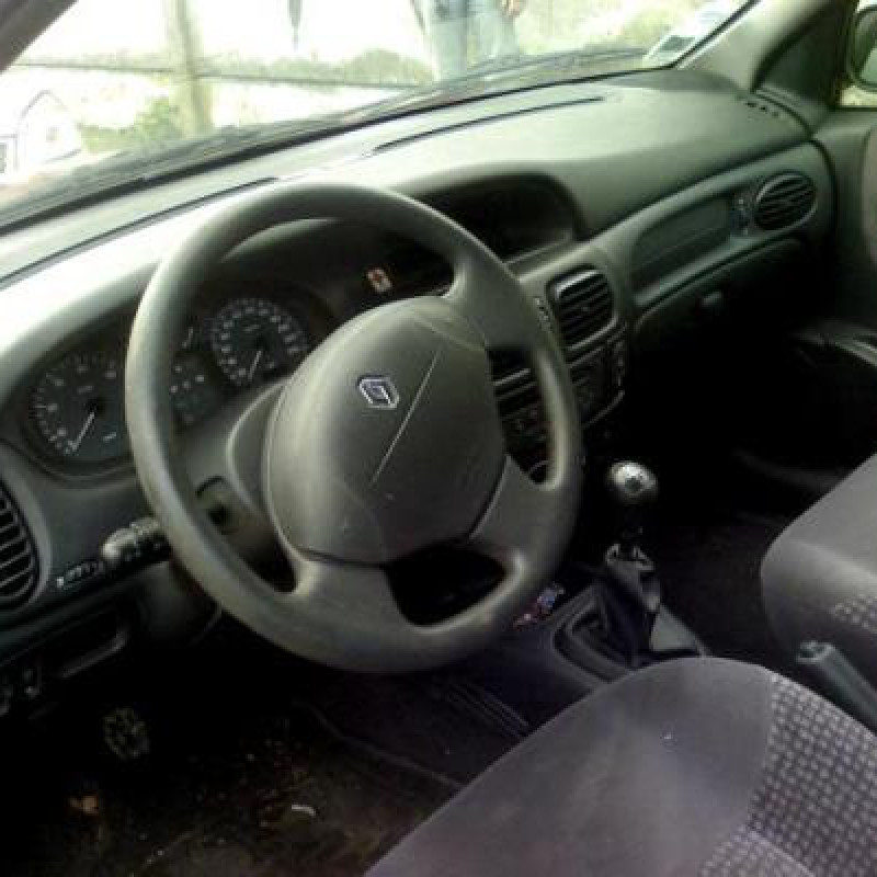 Malle/Hayon arriere RENAULT MEGANE 1 Photo n°5