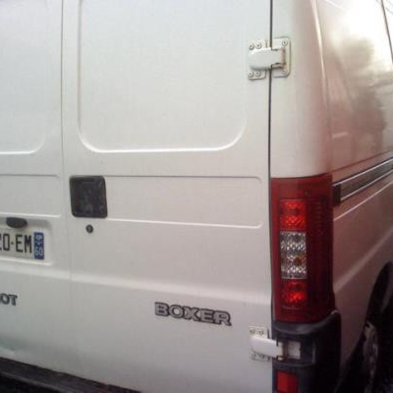 Crosse arriere droit PEUGEOT BOXER 1 Photo n°4