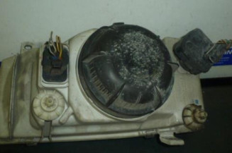 Optique avant principal gauche (feux)(phare) VOLKSWAGEN VENTO