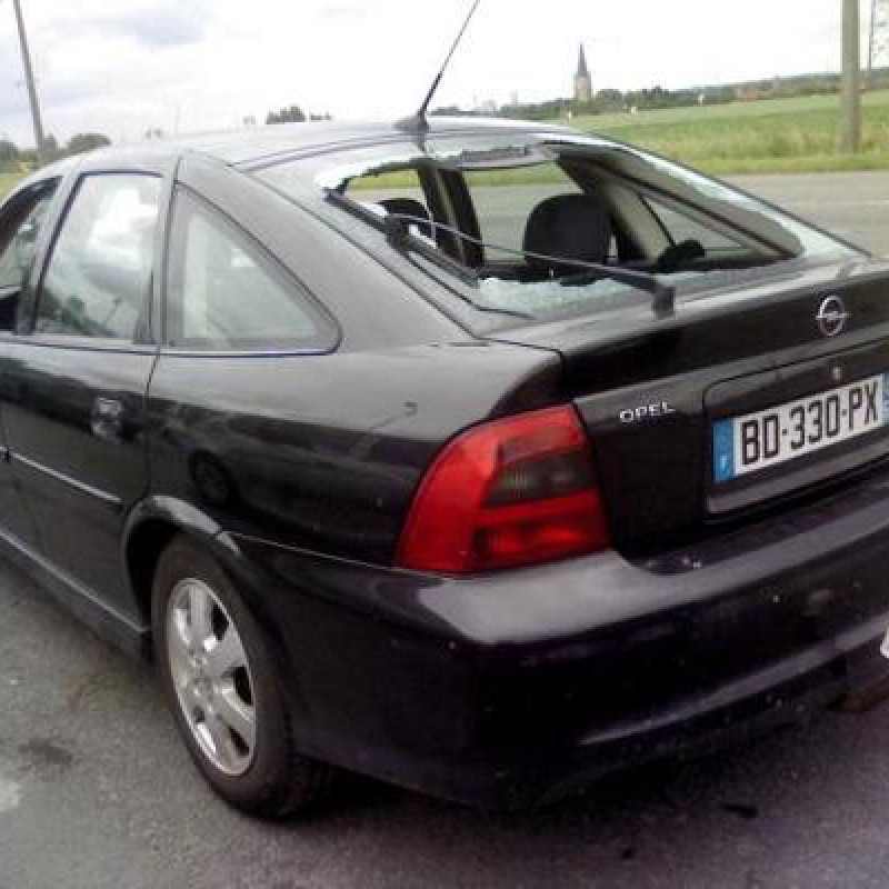 Aile avant droit OPEL VECTRA B Photo n°4
