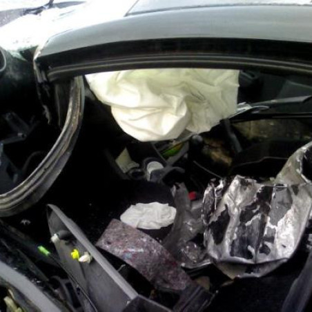 Lunette arriere PEUGEOT 107