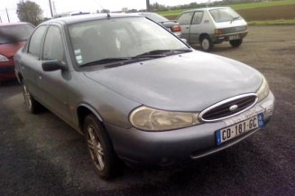 Retroviseur gauche FORD MONDEO 1