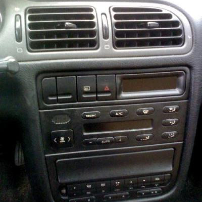 Porte avant droit PEUGEOT 406 Photo n°6