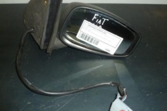 Retroviseur droit FIAT STILO Photo n°1