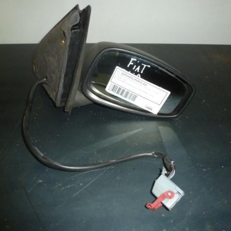 Retroviseur droit FIAT STILO Photo n°1