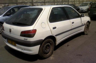 Retroviseur droit PEUGEOT 306