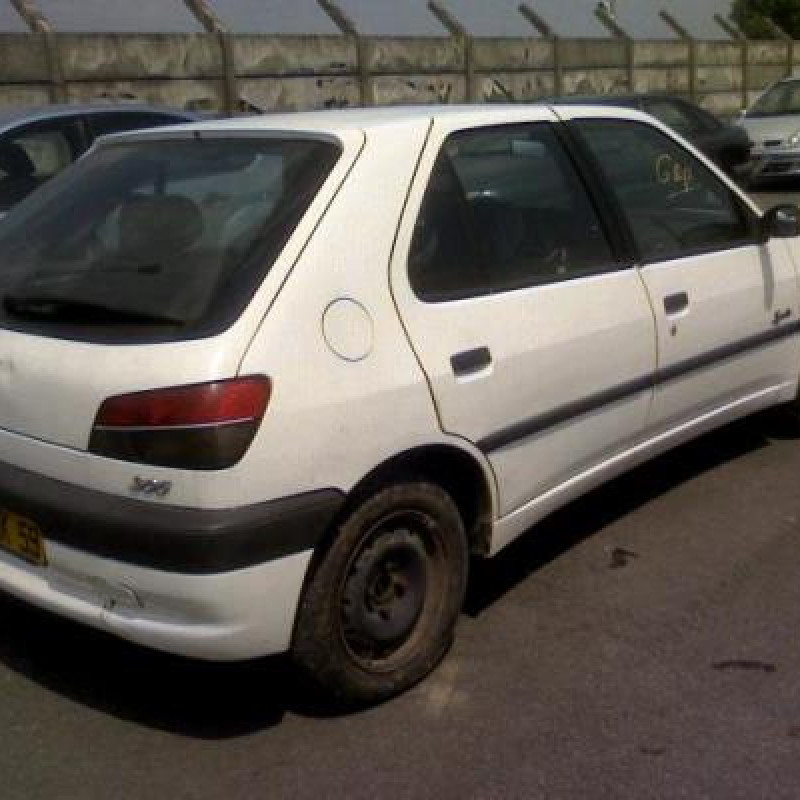 Retroviseur droit PEUGEOT 306 Photo n°6