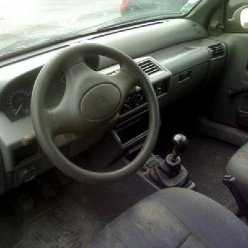 Cremaillere assistee RENAULT CLIO 1 Photo n°8