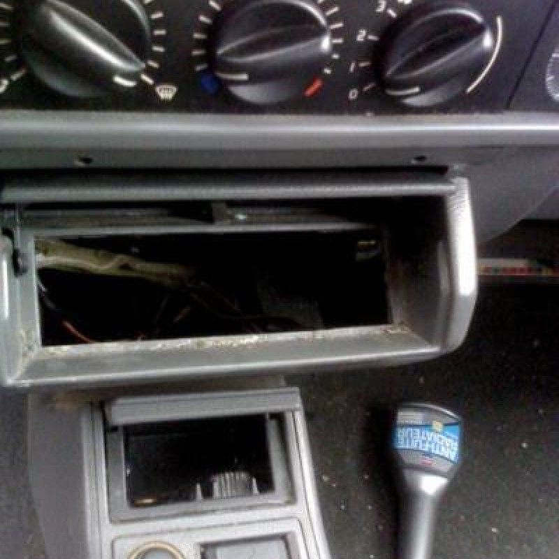 Cremaillere assistee RENAULT CLIO 1 Photo n°9