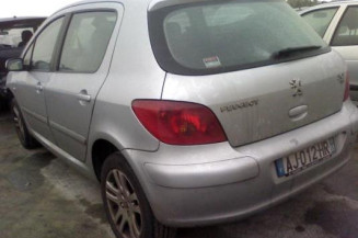Bras essuie glace avant droit PEUGEOT 307