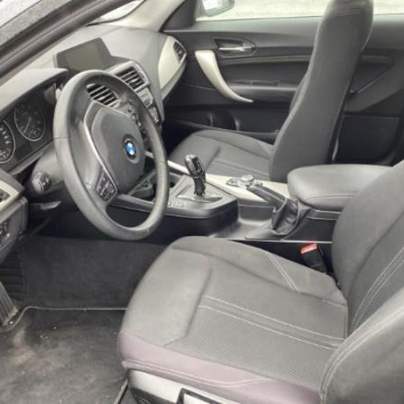 Interrupteur de leve vitre avant droit BMW SERIE 1 F21 Photo n°18