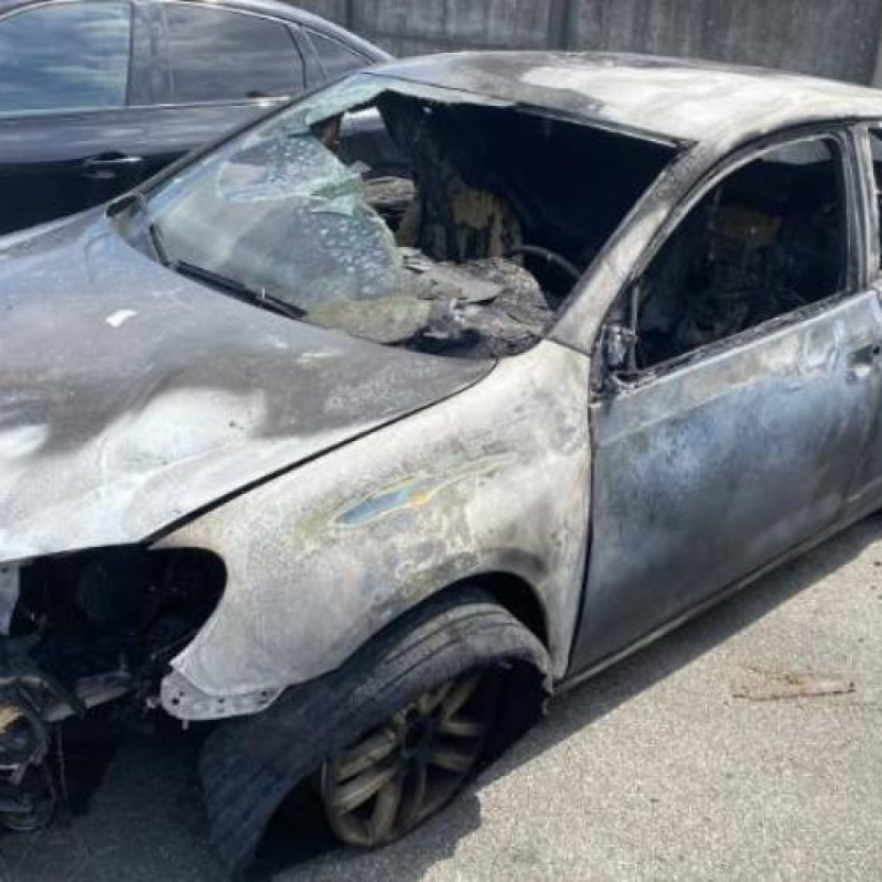 Porte avant droit VOLKSWAGEN GOLF 6 Photo n°9