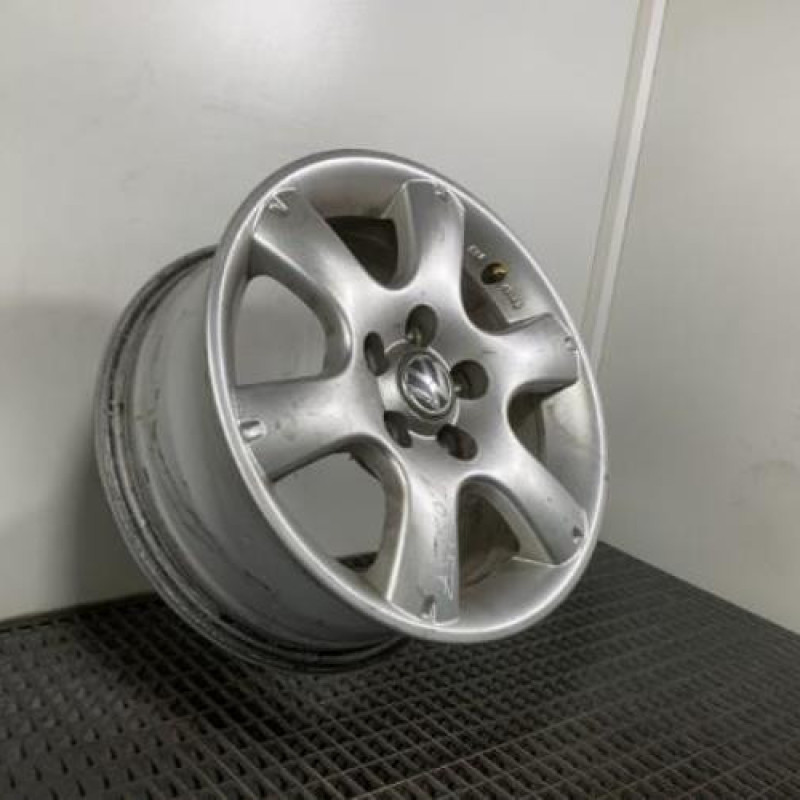 Jante VOLKSWAGEN FOX Photo n°3