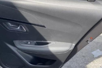 Poignee interieur avant gauche PEUGEOT 208 2