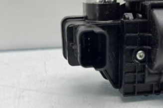 Serrure de coffre PEUGEOT 208 2