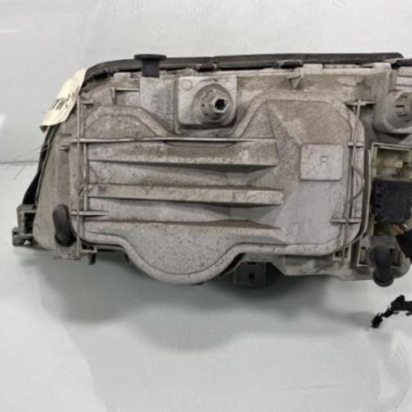 Optique avant principal droit (feux)(phare) MERCEDES CLASSE C 202