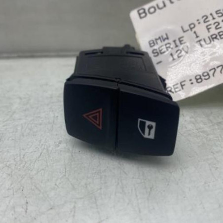 Bouton de warning BMW SERIE 1 F21 Photo n°1