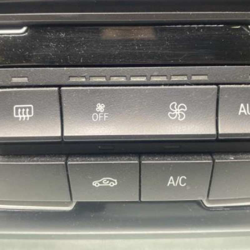 Commande chauffage BMW SERIE 1 F21 Photo n°3