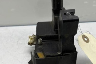 Serrure avant gauche FORD FUSION