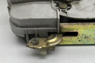 Serrure avant droit PEUGEOT 307