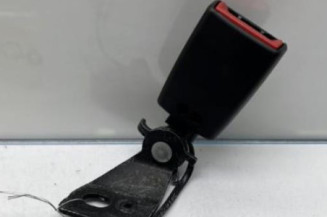 Attache ceinture arriere gauche PEUGEOT 308 2 Photo n°1