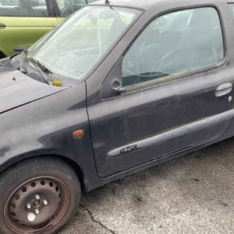 Interrupteur de leve vitre avant gauche RENAULT CLIO 2 Photo n°10