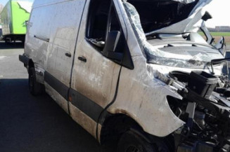 Crosse arriere droit MERCEDES SPRINTER 3