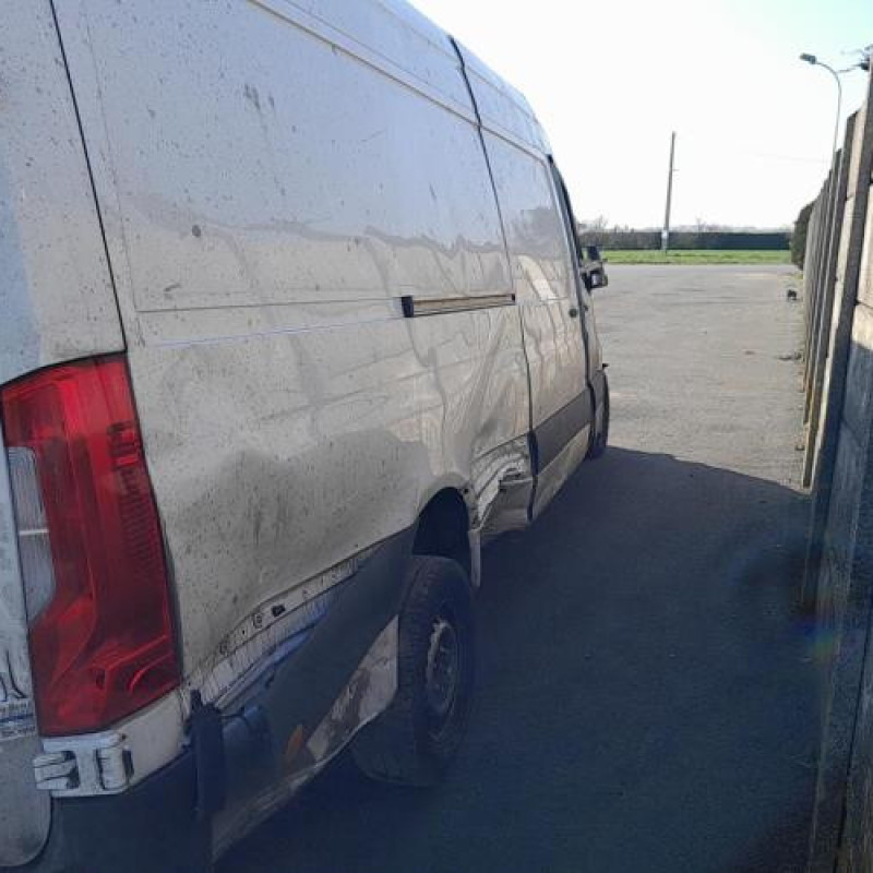 Crosse arriere droit MERCEDES SPRINTER 3 Photo n°11
