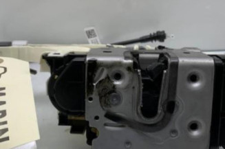 Serrure avant droit MERCEDES SPRINTER 3
