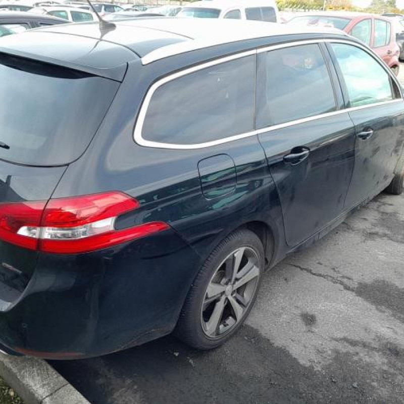 Capot PEUGEOT 308 2 SW Photo n°15