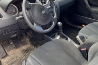 Amortisseur avant droit RENAULT MEGANE 2