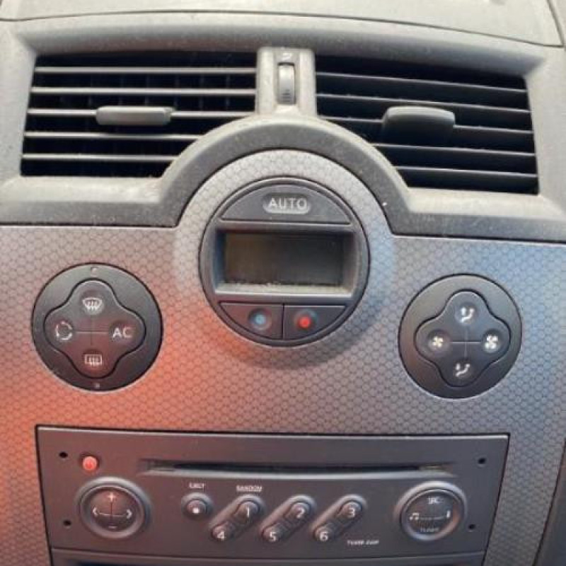 Amortisseur avant droit RENAULT MEGANE 2 Photo n°11