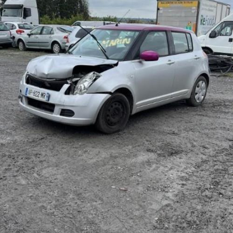 Ceinture arriere gauche SUZUKI SWIFT 3 Photo n°6