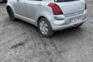 Ceinture arriere gauche SUZUKI SWIFT 3