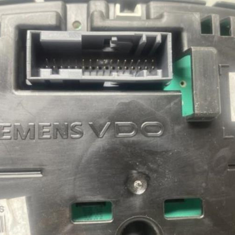 Compteur SUZUKI SWIFT 3 Photo n°7