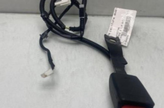 Attache ceinture avant droit TOYOTA YARIS 3 Photo n°1