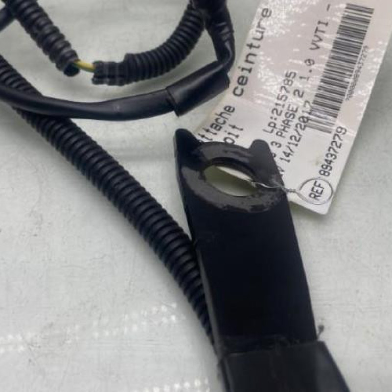 Attache ceinture avant droit TOYOTA YARIS 3 Photo n°5