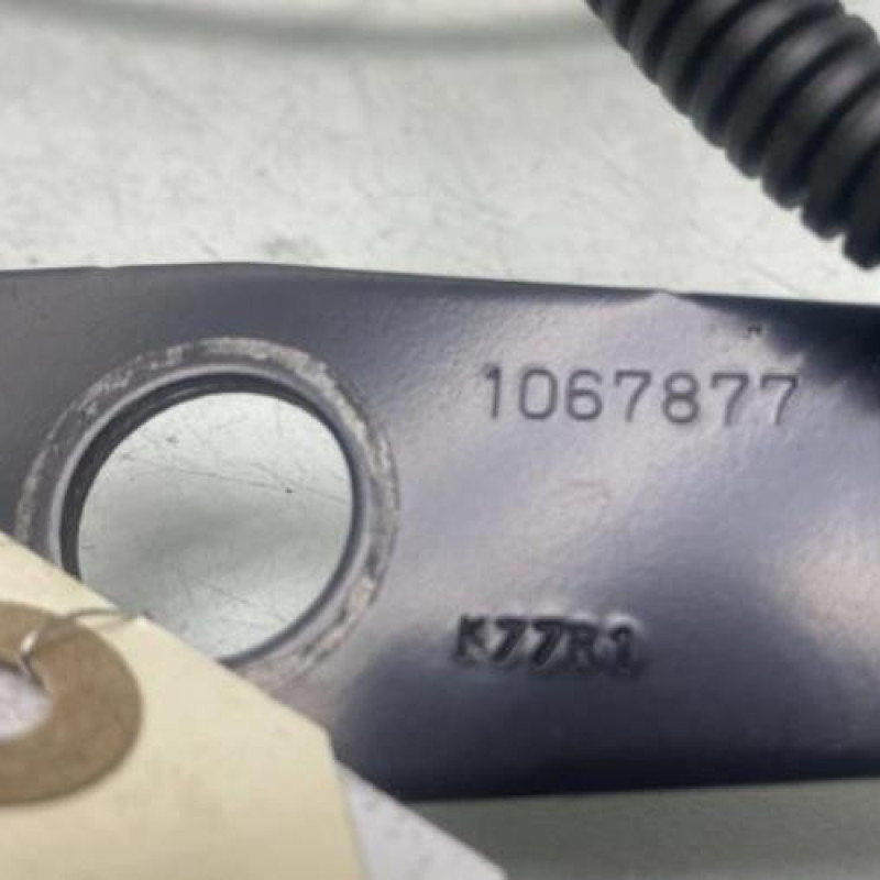 Attache ceinture avant droit TOYOTA YARIS 3 Photo n°6