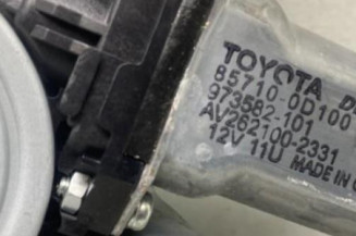 Leve vitre electrique arriere gauche TOYOTA YARIS 3