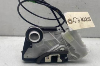 Serrure avant gauche TOYOTA YARIS 3
