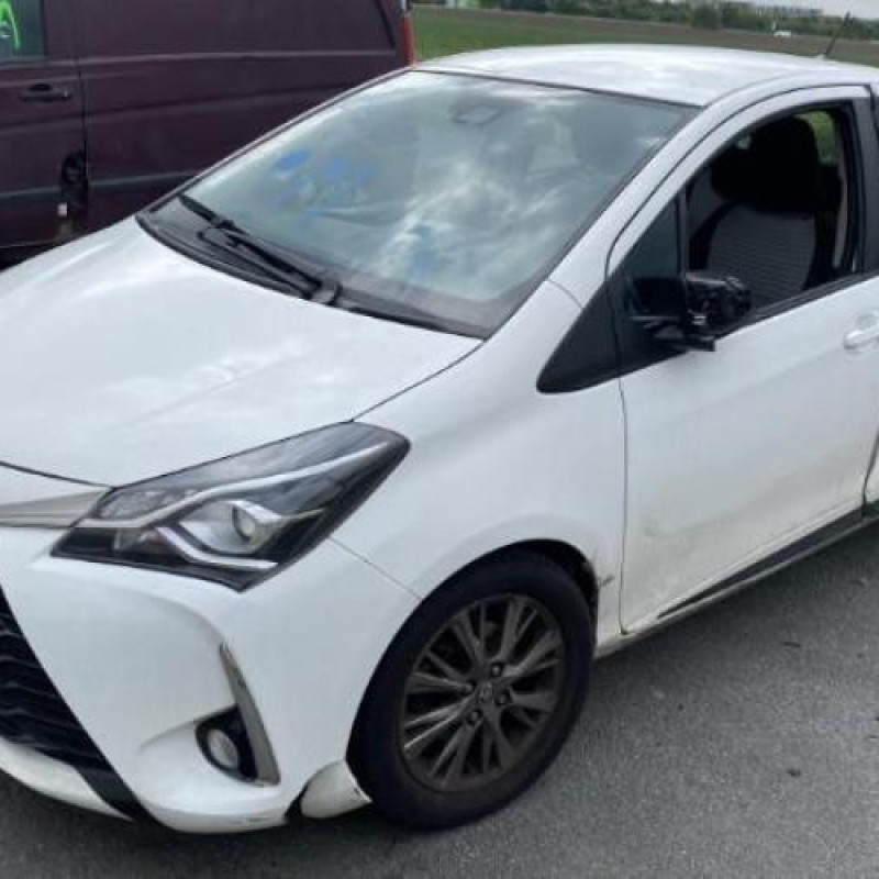 Serrure avant droit TOYOTA YARIS 3 Photo n°9