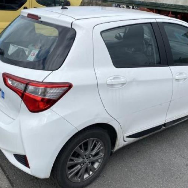 Serrure avant droit TOYOTA YARIS 3 Photo n°11
